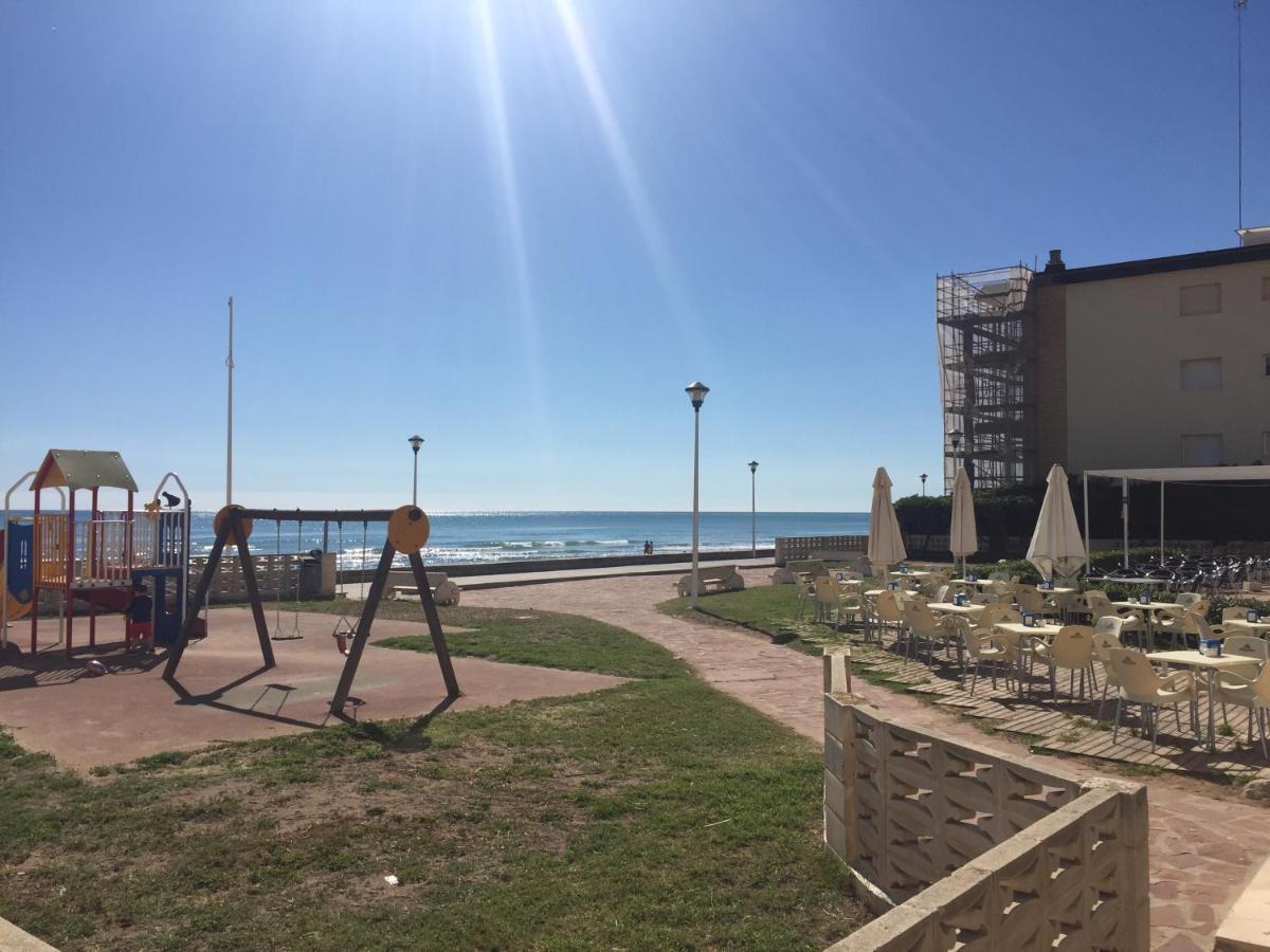 High-Floor Bright Apartment With Sea Views マレイニ・ブラウ エクステリア 写真